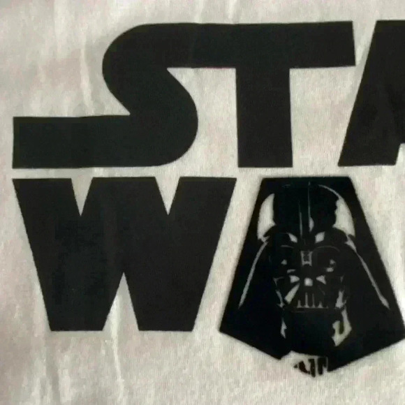 Star Wars T-shirt - Picture 11 of 13